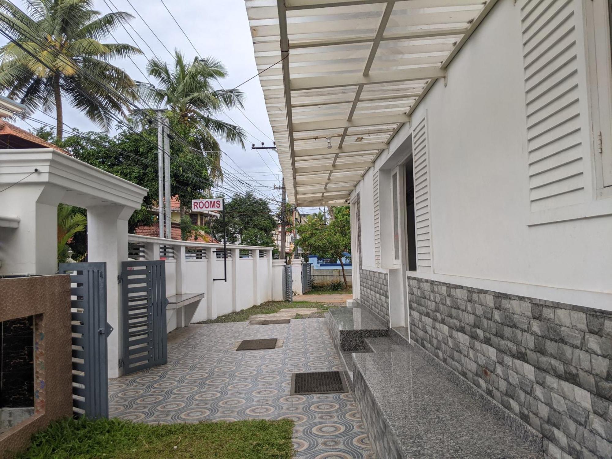 Green View Executive Stay'S Kochi Luaran gambar